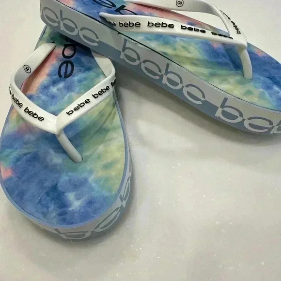 Bebe platform pastel flip flops size 8 - Picture 4 of 6